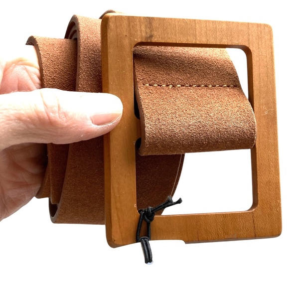 belt S/M/L tan leather square wooden buckle SOMETHING NAVY 1.75" wide NWT - Picture 1 of 8